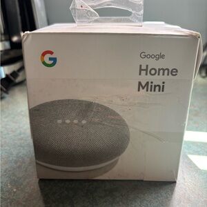 Google Home Mini — Chalk White Packaging